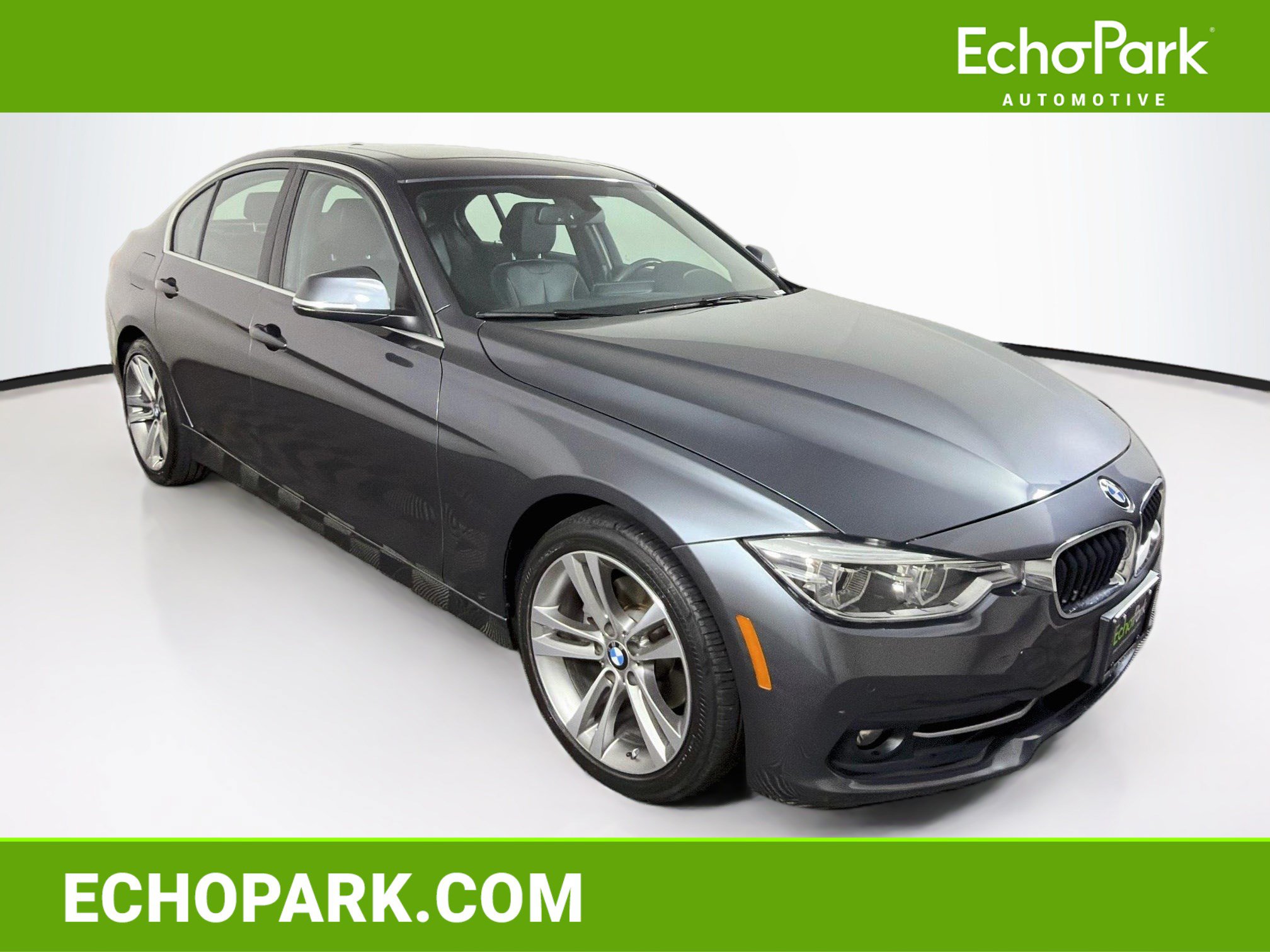 Used 2017 BMW 330i Sedan RWD image 1