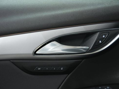 Used 2025 Buick Envision Sport Touring image 24