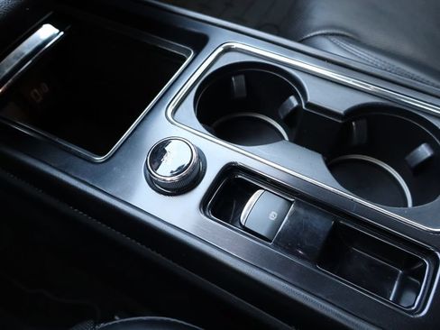Used 2020 Lincoln Corsair AWD w/ Premium Package image 12