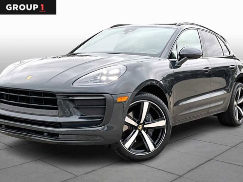 Used 2022 Porsche Macan image 1