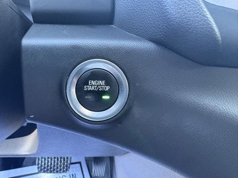 Certified 2021 GMC Terrain SLE w/ Driver Convenience Package image 39