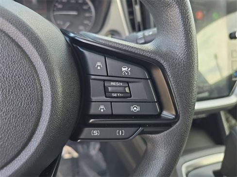 Used 2024 Subaru Crosstrek 2.0i Premium image 22