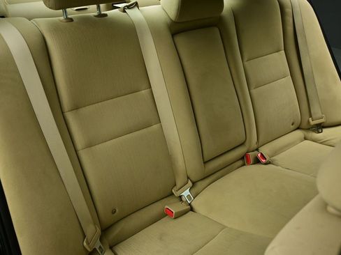 Used 2012 Honda Accord LX image 37