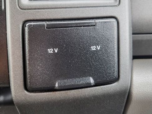 Used 2018 Ford F250 XL w/ Power Equipment Group AWD/4WD image 32