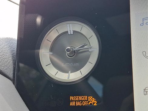 Used 2024 Lexus ES 350 w/ Premium Package FWD image 24