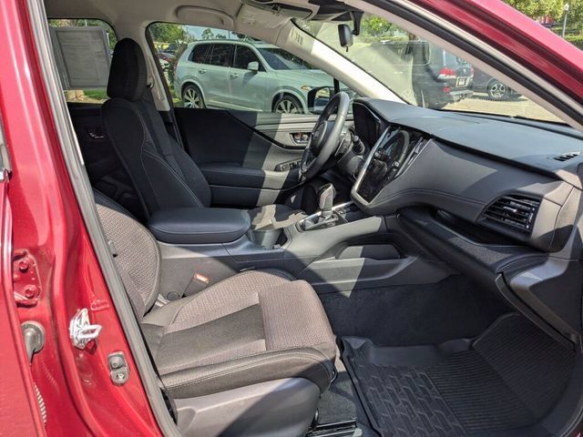 Used 2025 Subaru Outback Premium AWD/4WD image 36