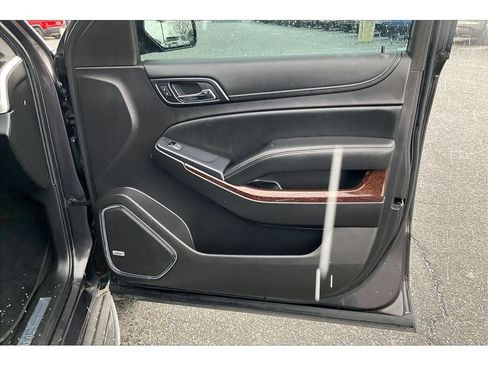 Used 2015 GMC Yukon XL SLT w/ Open Road Package image 25