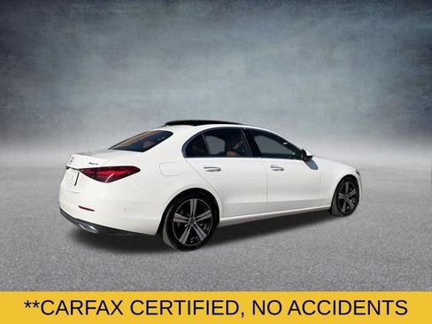 Used 2025 Mercedes-Benz C 300 4MATIC Sedan image 4