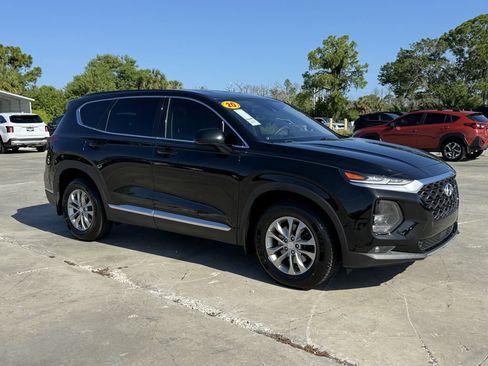 Used 2020 Hyundai Santa Fe SEL FWD image 10