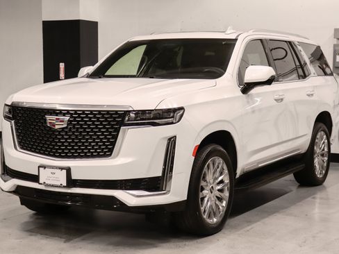 Used 2023 Cadillac Escalade Premium Luxury AWD/4WD image 1