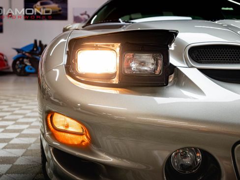 Used 2002 Pontiac Firebird Formula RWD image 32