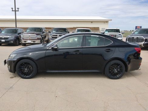 Used 2009 Lexus IS 250 AWD image 3