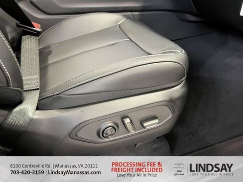 New 2025 Jeep Grand Cherokee L Limited w/ Luxury Tech Group II AWD/4WD image 12