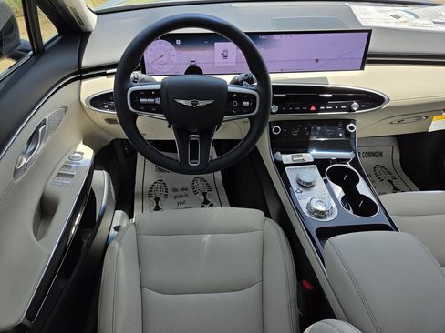 New 2026 Genesis GV70 2.5T AWD/4WD image 8