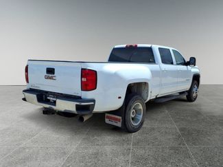 Used 2016 GMC Sierra 3500 SLE w/ SLE Preferred Package AWD/4WD video 3
