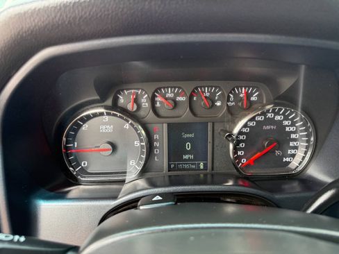 Used 2019 Chevrolet Silverado 1500 W/T w/ WT Convenience Package AWD/4WD image 17