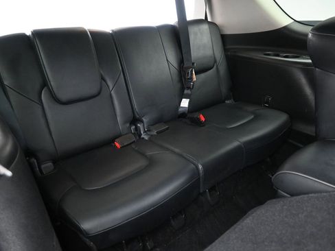 Used 2024 INFINITI QX80 Luxe RWD image 30