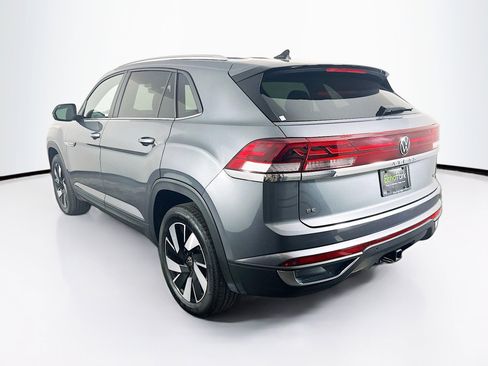 Used 2025 Volkswagen Atlas Cross Sport SE AWD/4WD image 5