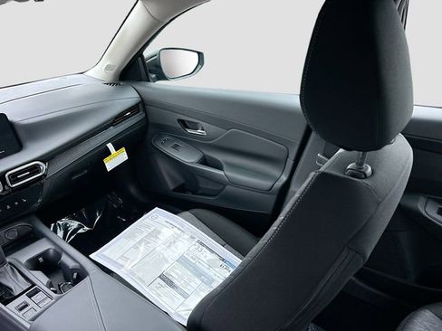 New 2026 Nissan Sentra SV w/ SV Convenience Package FWD image 5