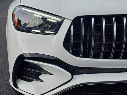 Used 2024 Mercedes-Benz GLE 53 AMG 4MATIC Coupe image 31