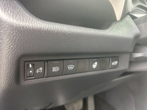 Used 2025 Toyota RAV4 XLE w/ Convenience Package AWD/4WD image 27