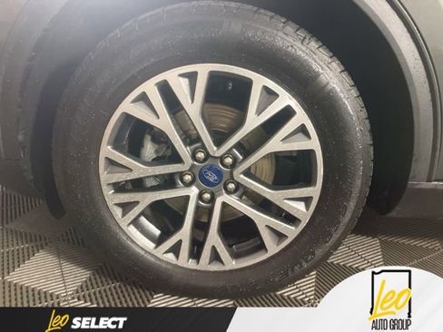Used 2020 Ford Escape SEL AWD/4WD image 24