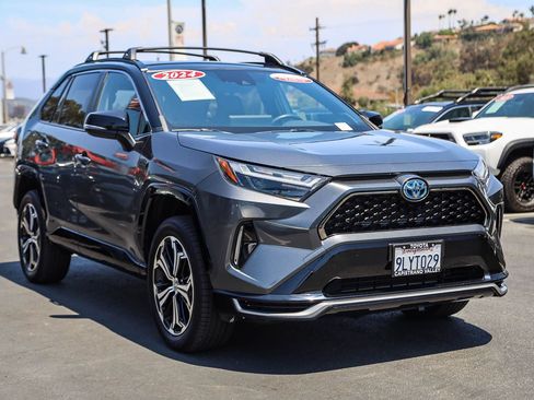 Certified 2024 Toyota RAV4 XSE w/ Weather Package AWD/4WD image 3