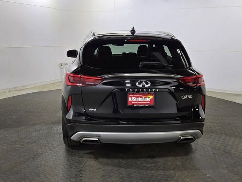Used 2020 INFINITI QX50 Luxe w/ Navigation Package image 6