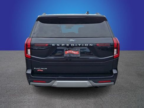 Used 2025 Ford Expedition Platinum AWD/4WD image 5