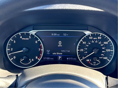 Used 2025 Nissan Altima 2.5 SV FWD image 17