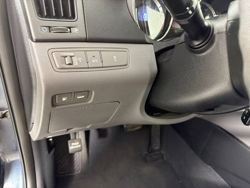 Used 2011 Hyundai Sonata GLS FWD image 14