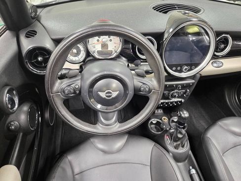 Used 2013 MINI Cooper S FWD image 32