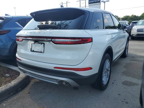 Certified 2024 Lincoln Corsair FWD image 6