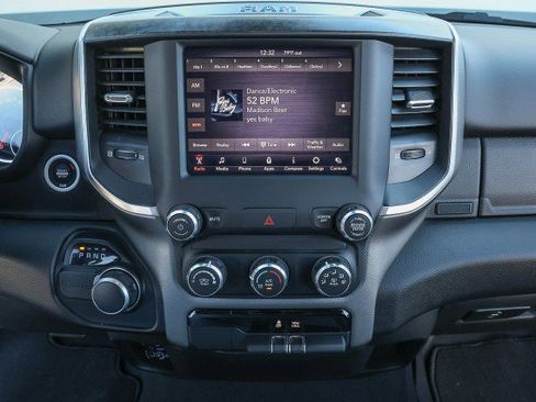 Used 2019 RAM 1500 Big Horn image 15