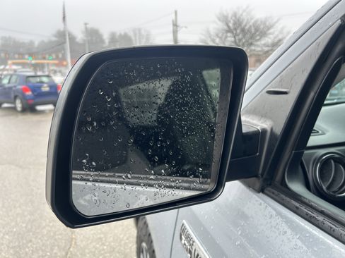 Used 2019 Toyota Tundra SR5 w/ TRD Off Road Package image 10