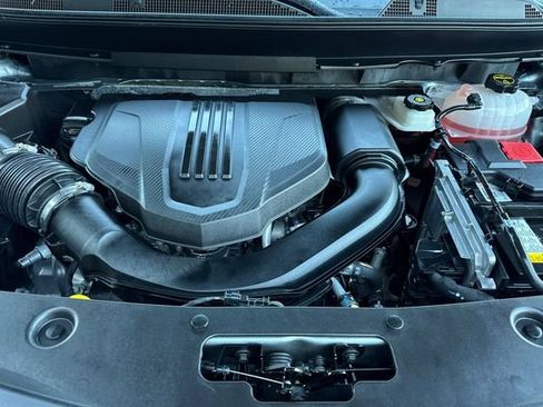 Used 2025 Buick Enclave Preferred FWD image 58