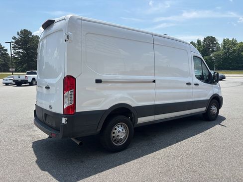 Used 2023 Ford Transit 250 Medium Roof AWD image 6