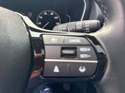 Used 2025 Honda Pilot Touring image 26