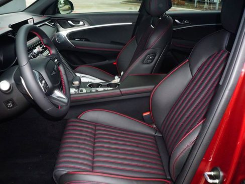 New 2025 Genesis G70 2.5T w/ Sport Prestige Package image 17