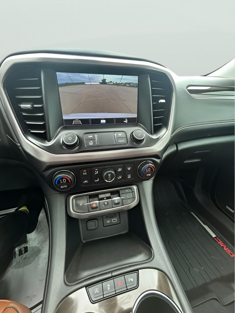 Used 2020 GMC Acadia AT4 w/ GMC Pro Grade Package AWD/4WD image 22