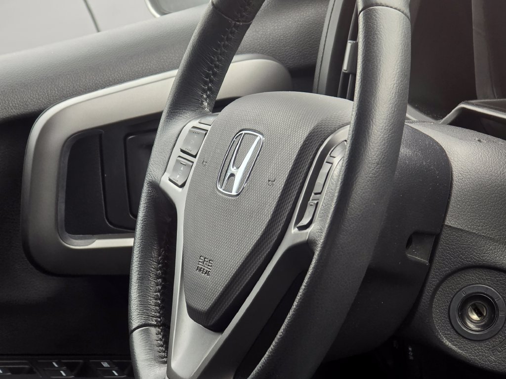 Used 2014 Honda Ridgeline SE image 19