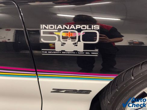 Used 1993 Chevrolet Camaro Z28 image 23