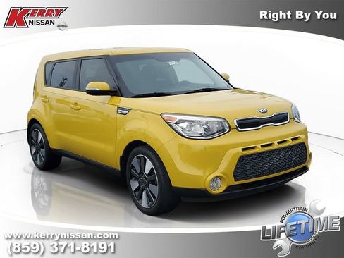 Used 2015 Kia Soul ! FWD image 1