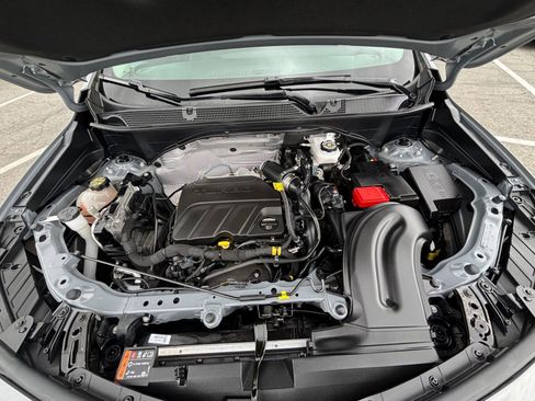 Used 2025 Buick Encore GX Preferred image 33