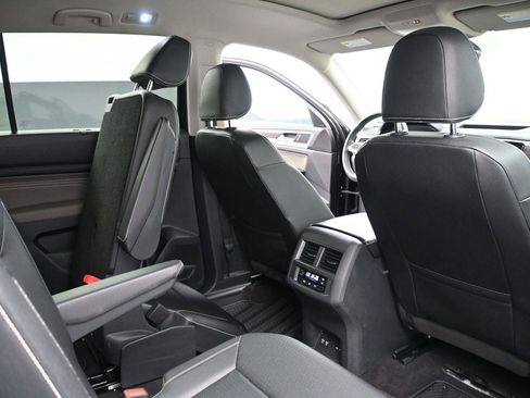 Used 2023 Volkswagen Atlas SE w/ Panoramic Sunroof Package AWD/4WD image 22