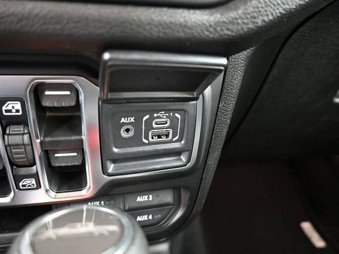 New 2026 Jeep Gladiator Sport image 33