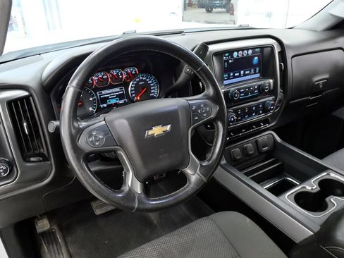Used 2019 Chevrolet Silverado 2500 LT w/ Z71 Package, Off-Road AWD/4WD image 12