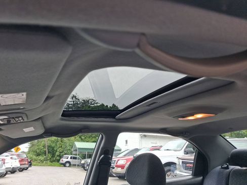 Used 2004 Hyundai Sonata FWD image 36