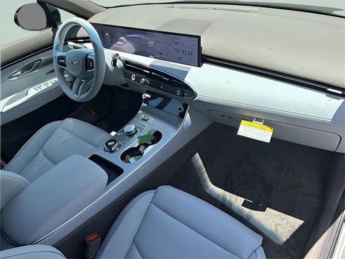 New 2026 Genesis GV70 2.5T Advanced AWD/4WD image 19