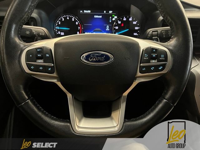 Used 2020 Ford Explorer XLT w/ Comfort Package AWD/4WD image 19